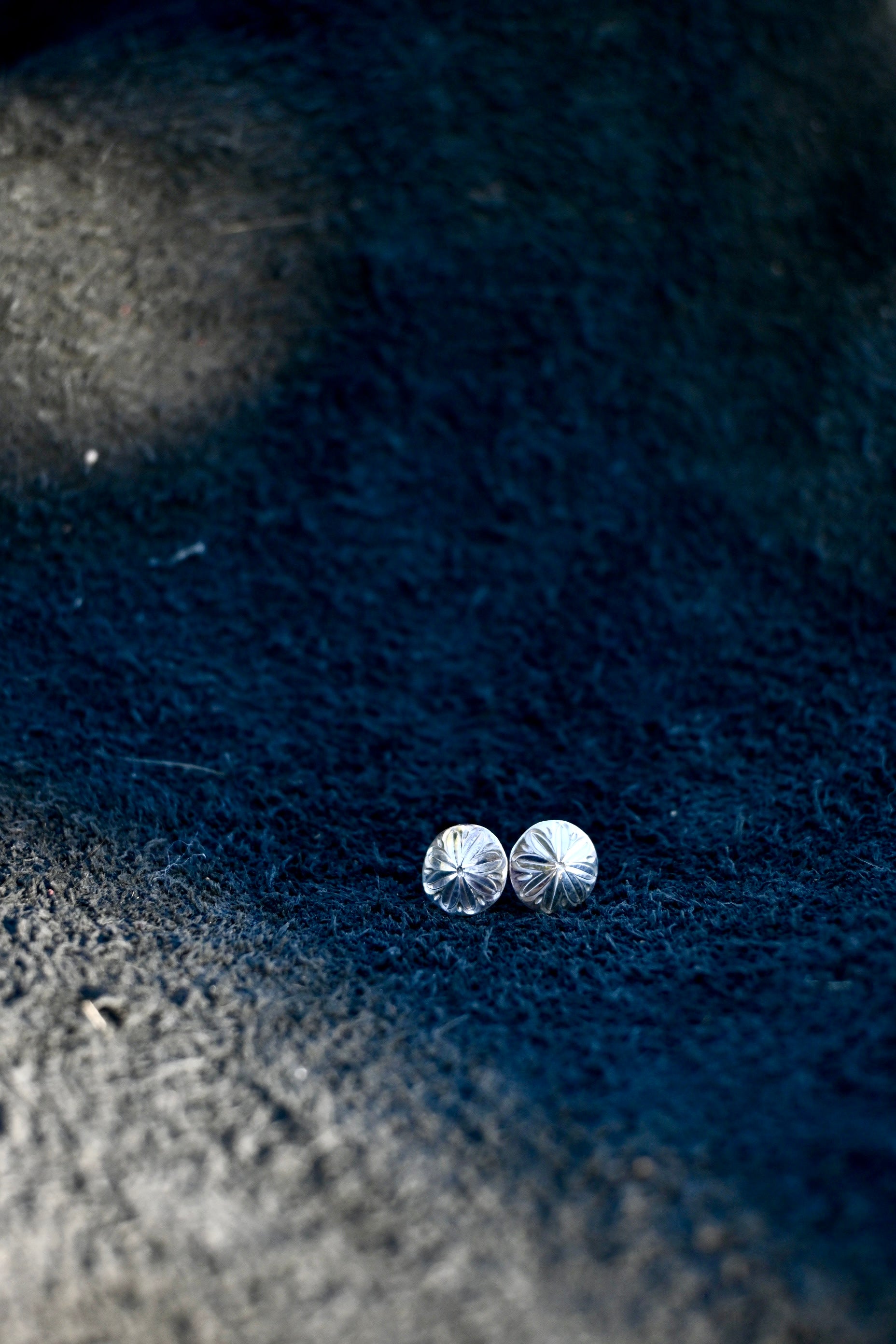 Small Bright Flower studs image 1