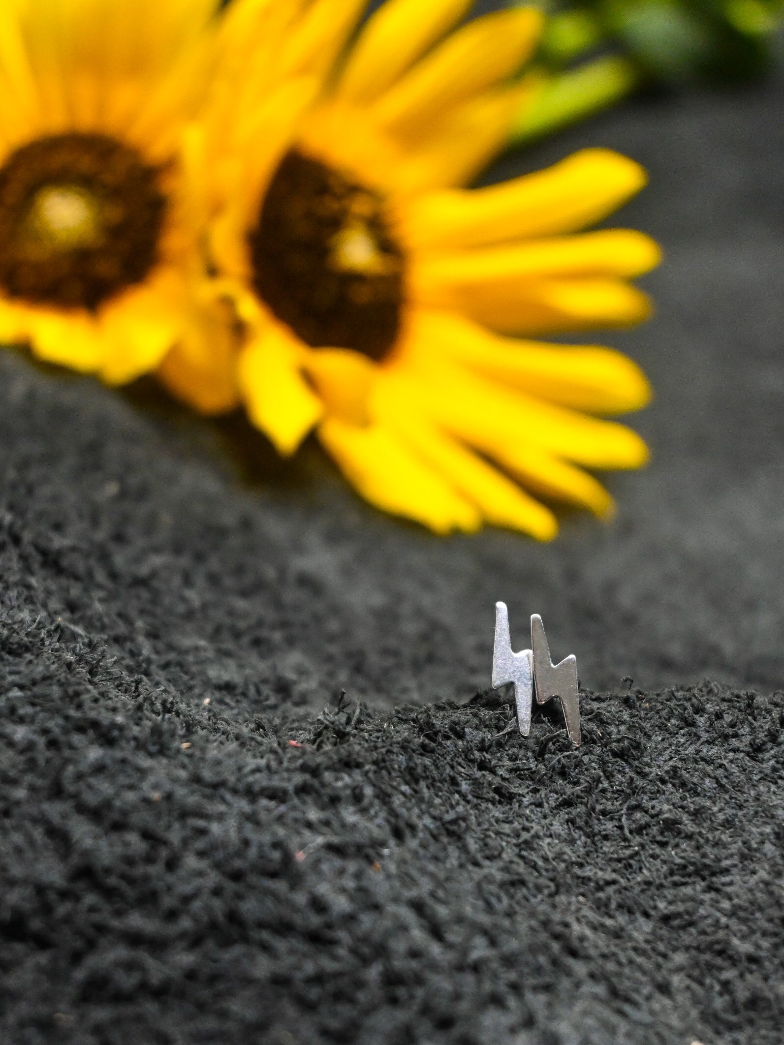 Silver Studs Under $25 image 5