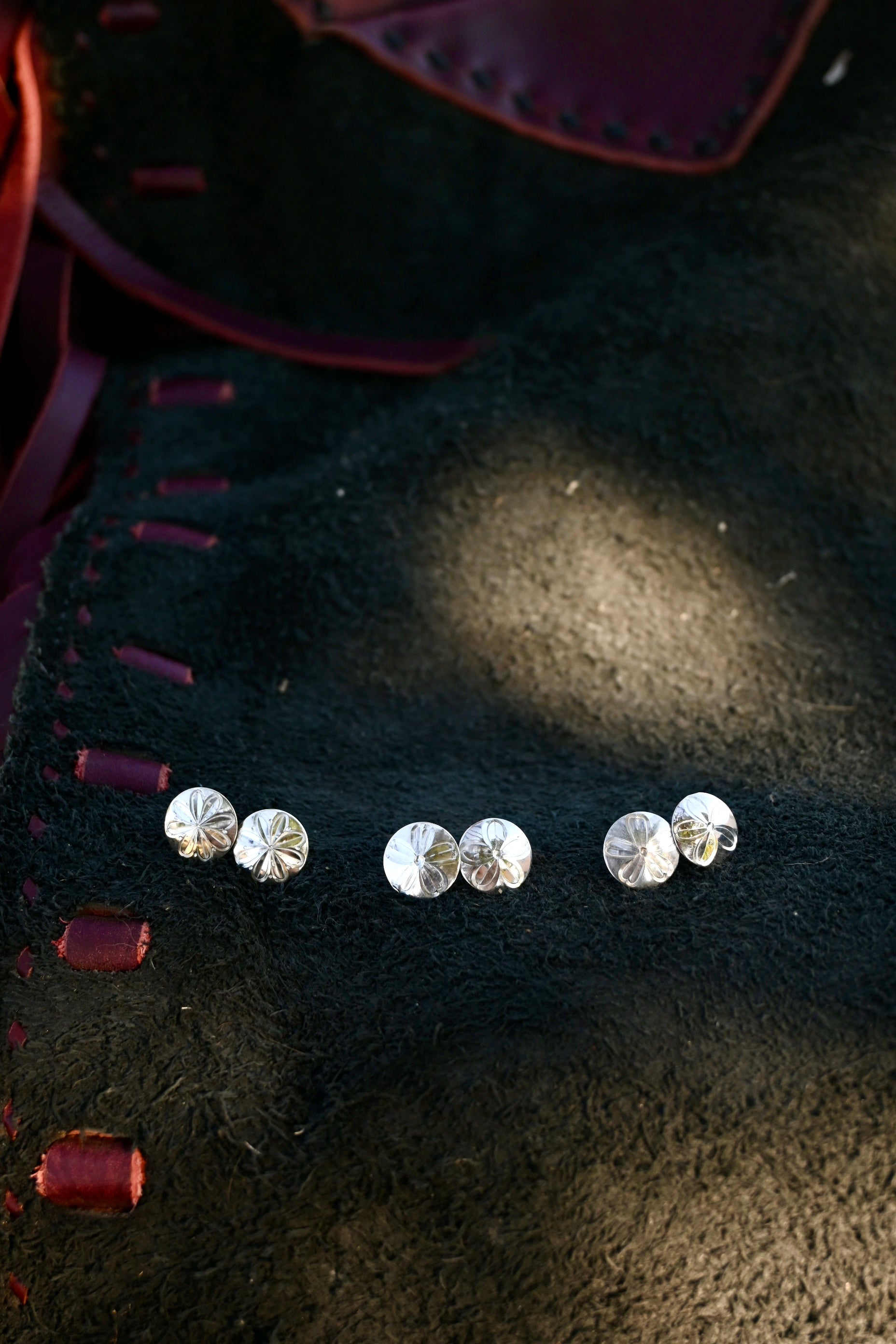 Large Flare Cut Stud Flowers image 0