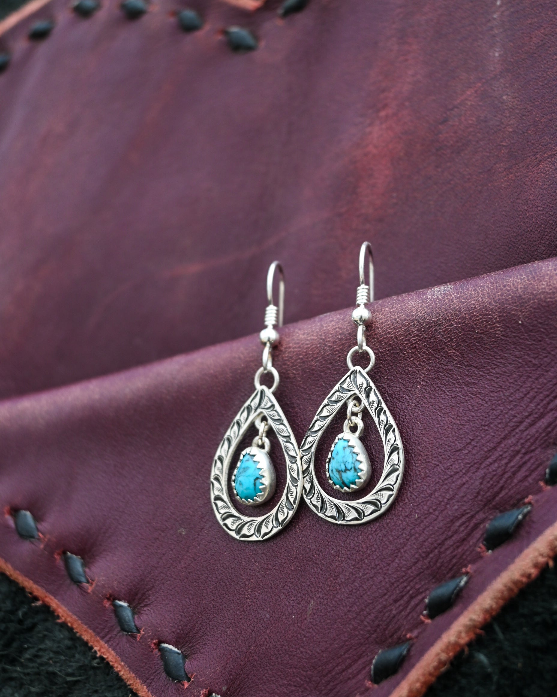 Tear drop earrings with turquoise  image 0