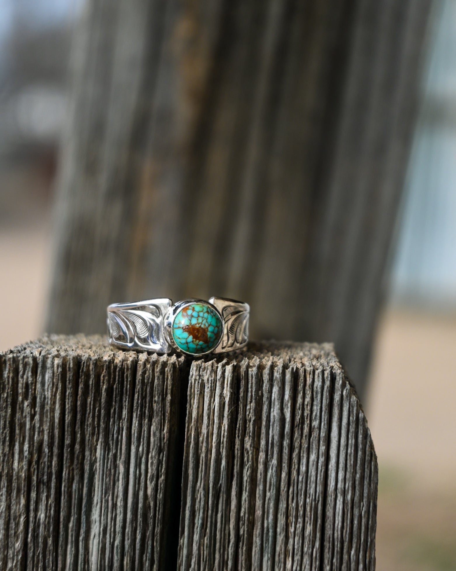 Kingman Turquoise Engraved Ring – Size 9.5